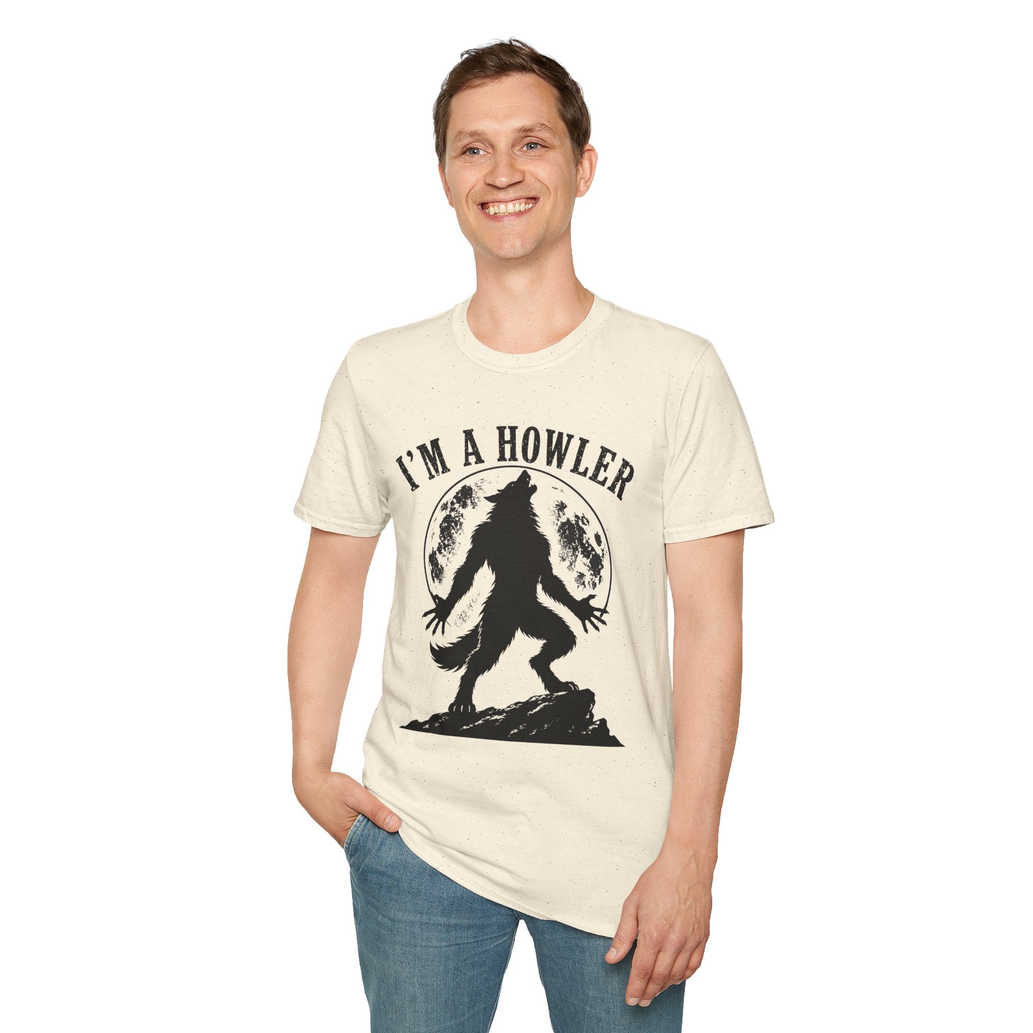 Im a Howler T-Shirt | Werewolf Moon Graphic Tee